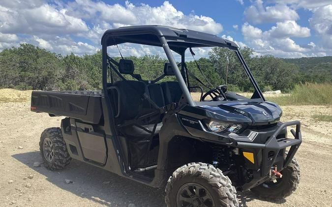 2025 Can-Am™ Defender PRO XT HD10