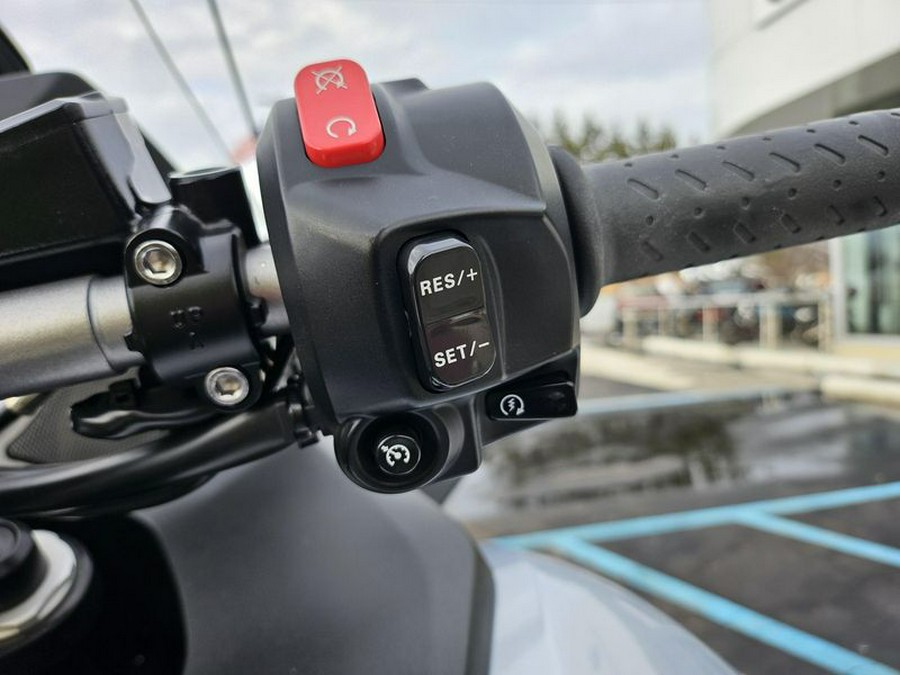 Used 2013 Triumph TROPHY SE