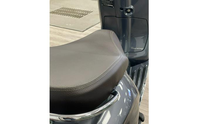 2023 Vespa Primavera 50 Touring