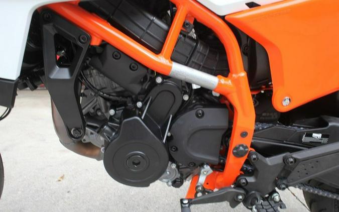 2026 KTM 390 SMC R
