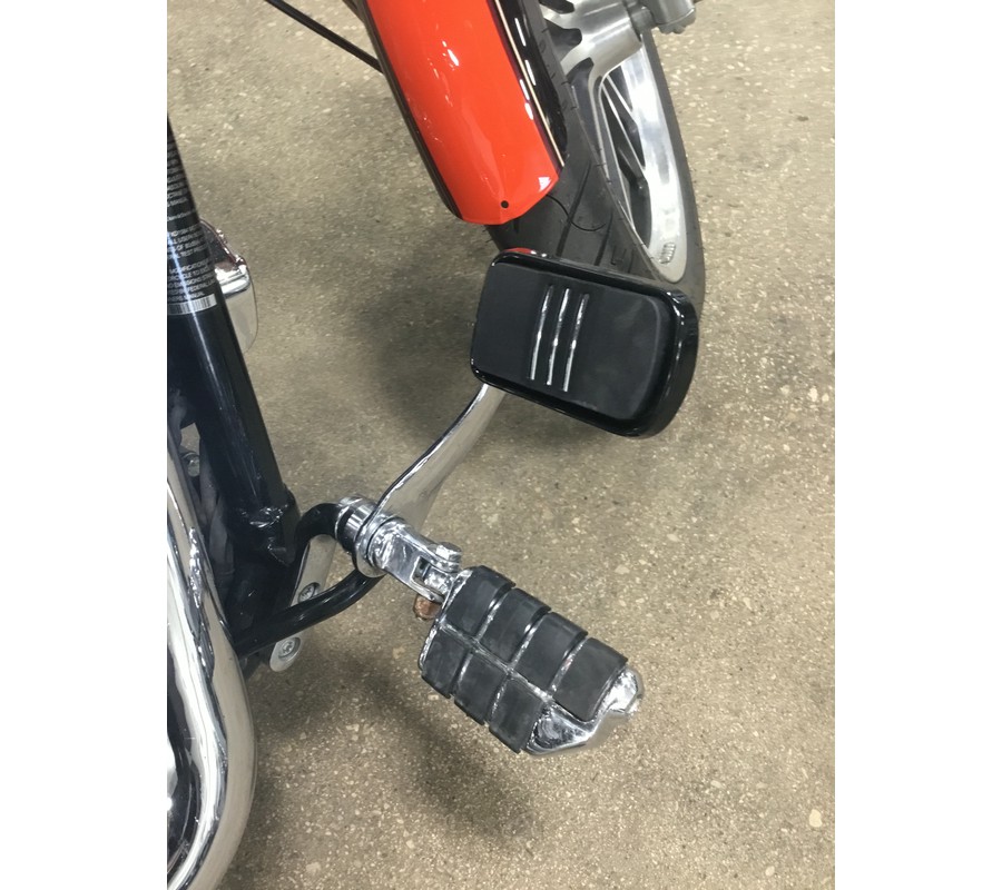 2008 HARLEY-DAVIDSON Dyna Low Rider