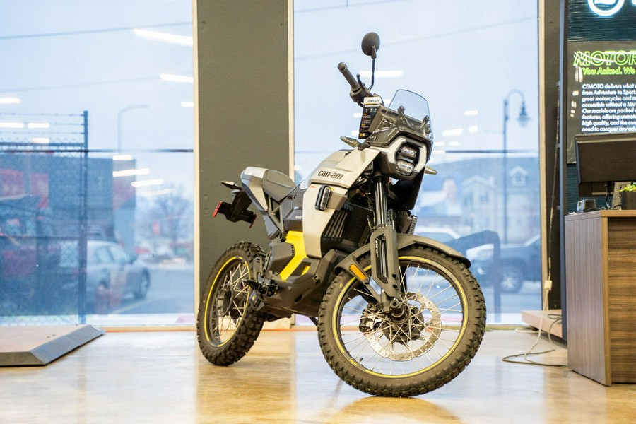 2025 Can-Am® Origin '73