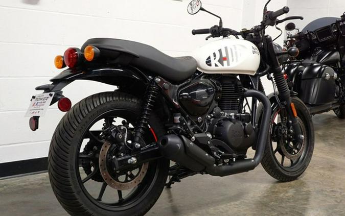 2023 Royal Enfield Hunter 350 Dapper White