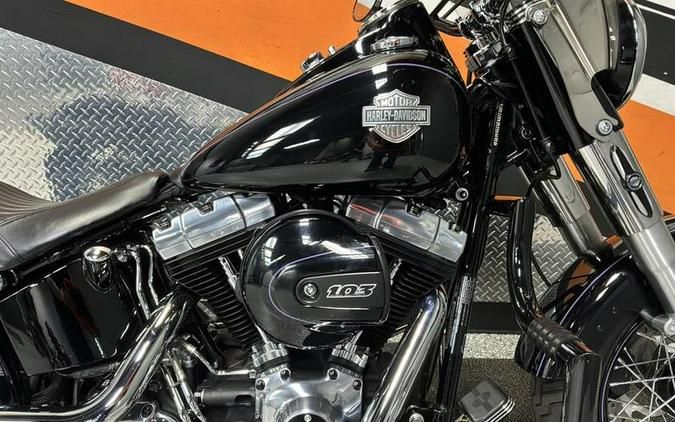 2016 Harley-Davidson® FLS - Softail Slim®