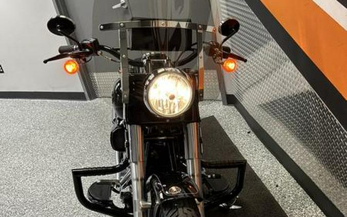 2016 Harley-Davidson® FLS - Softail Slim®