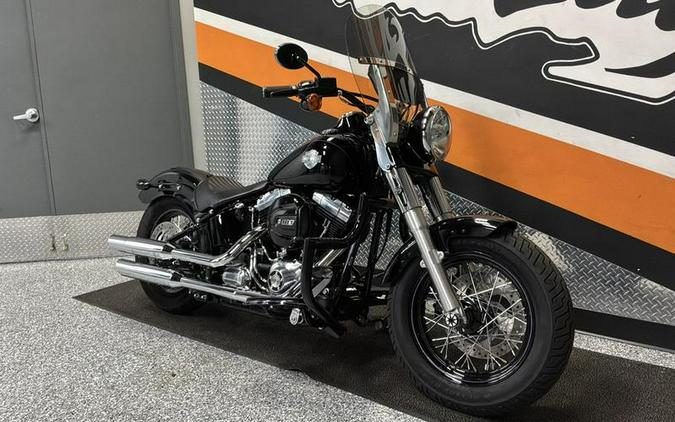 2016 Harley-Davidson® FLS - Softail Slim®