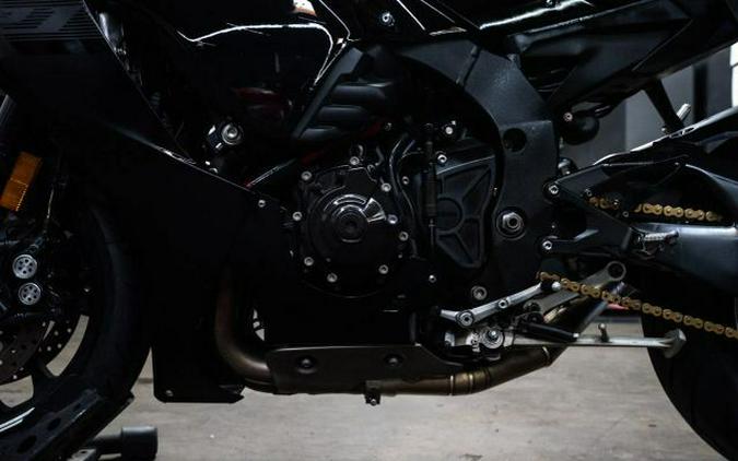 2021 YZF-R1 - Yamaha