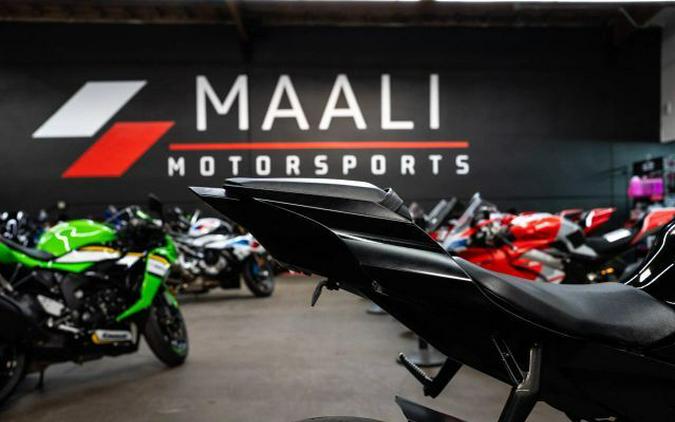 2021 YZF-R1 - Yamaha