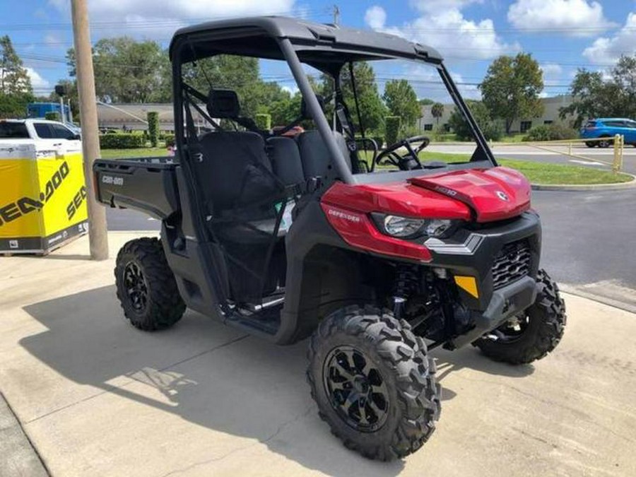 2024 Can-Am® Defender DPS HD9 Fiery Red