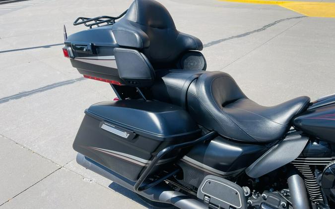 2014 Harley-Davidson Electra Glide Ultra Limited FLHTK