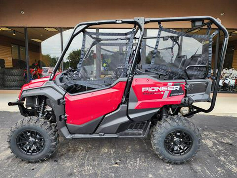 2024 Honda Pioneer 1000-5 Deluxe