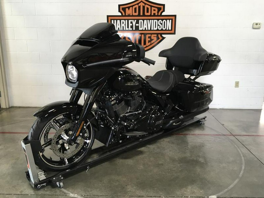 2024 Harley-Davidson® FLHX - Street Glide®