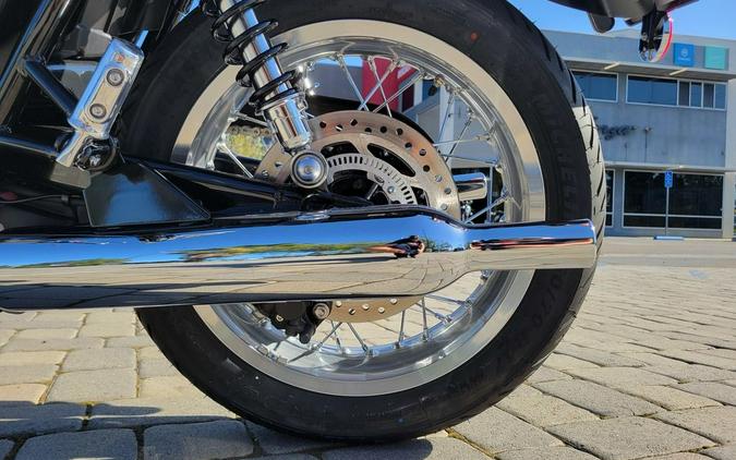 2026 Triumph Bonneville T120 Stone grey