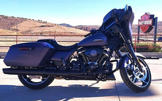 2025 Harley-Davidson® Street Glide N/A