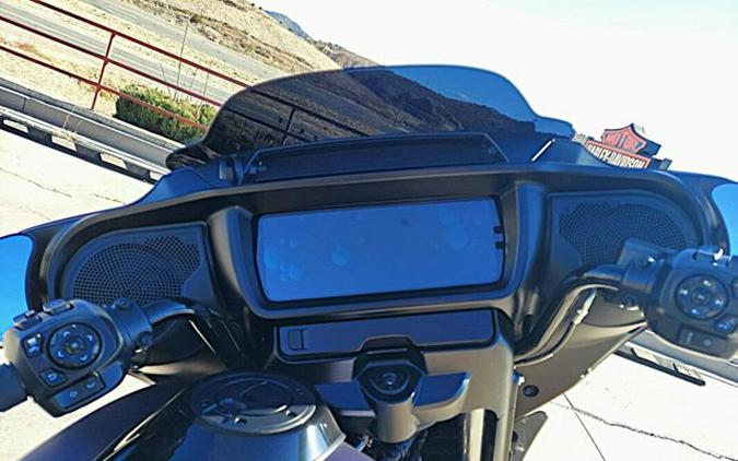 2025 Harley-Davidson® Street Glide N/A