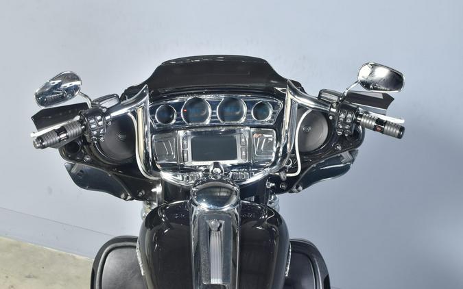2016 Harley-Davidson Ultra Limited Black Quartz