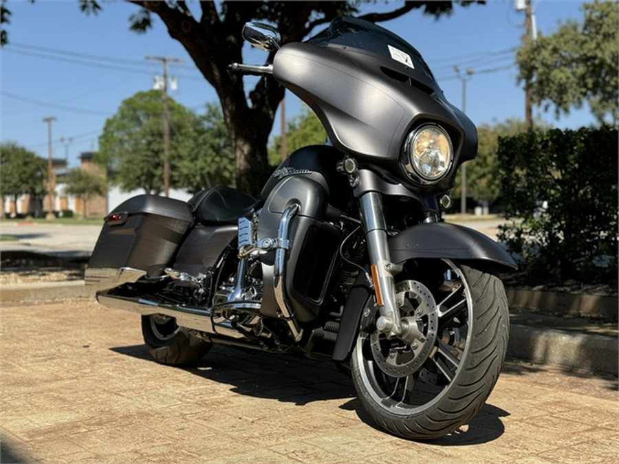 2016 Harley-Davidson Touring Street Glide Special