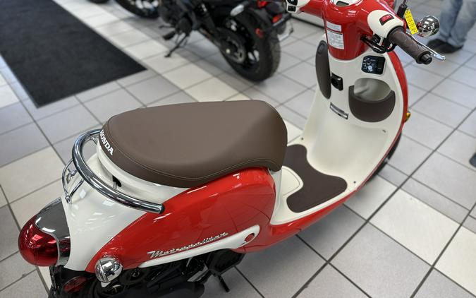 2025 Honda Metropolitan Base