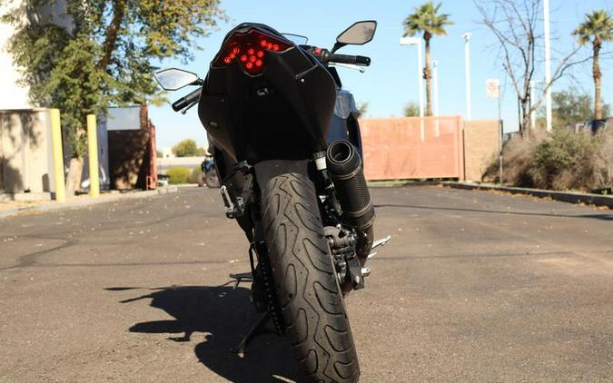 2025 Kawasaki Ninja® 500 ABS Passion Red/Metallic Flat Spark Black