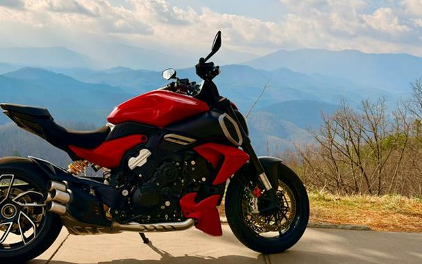 2024 Ducati Diavel V4