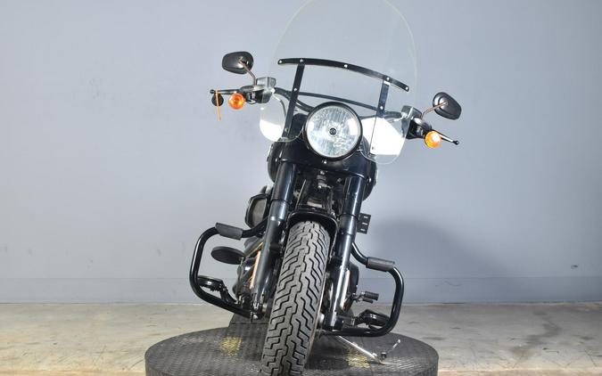 2016 Harley-Davidson Softail Slim S Vivid Black