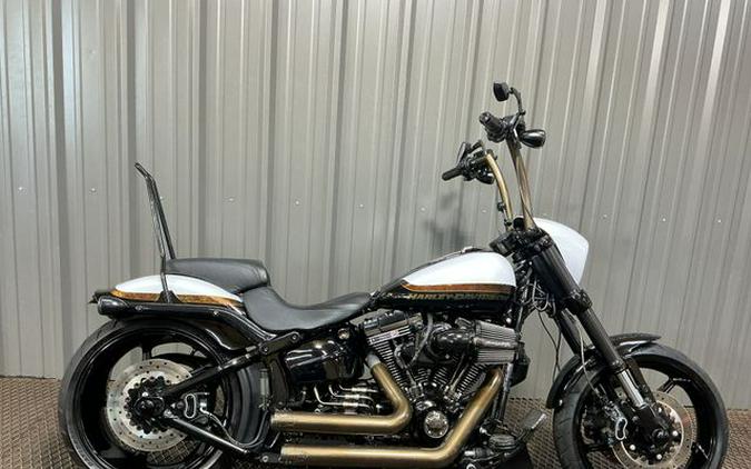 2016 Harley-Davidson Softail CVO Pro Street Breakout