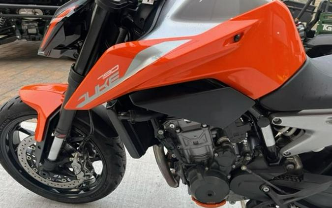 2019 KTM 790 Duke