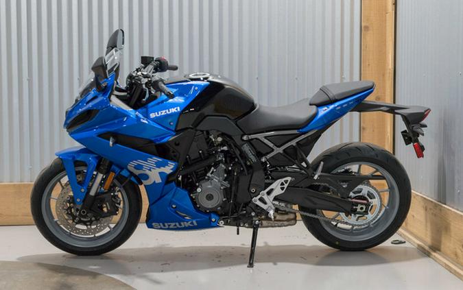 2025 Suzuki GSX 8R