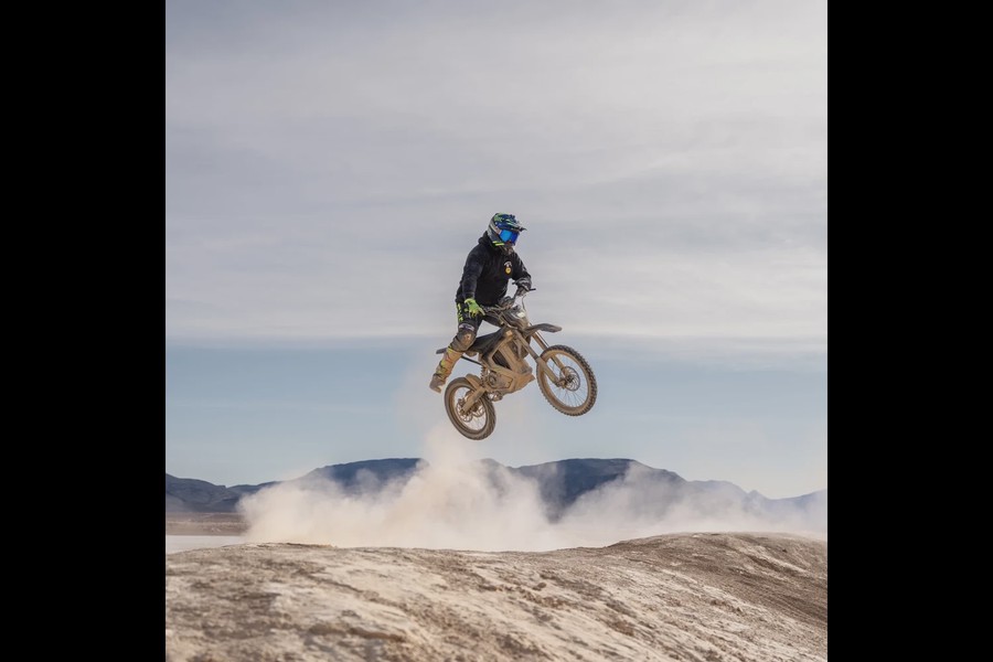 2025 Rawrr Rawrr Mantis X