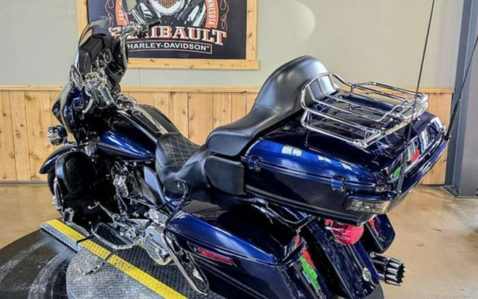 2018 Harley-Davidson® FLHTKSE - CVO™ Limited 115th Anniversary