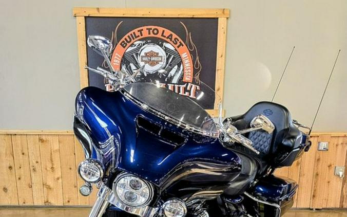2018 Harley-Davidson® FLHTKSE - CVO™ Limited 115th Anniversary