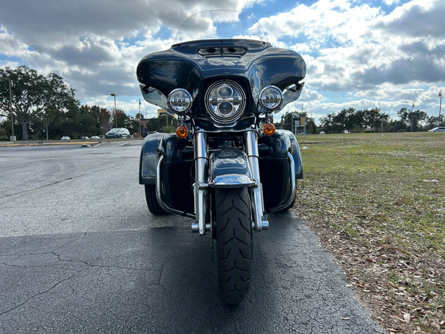 2025 Harley-Davidson FLHTCUTG - Tri Glide Ultra