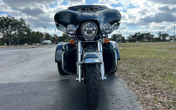 2025 Harley-Davidson FLHTCUTG - Tri Glide Ultra
