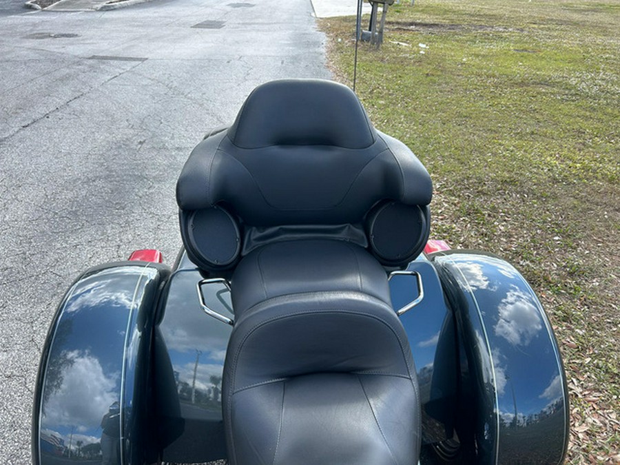 2025 Harley-Davidson FLHTCUTG - Tri Glide Ultra