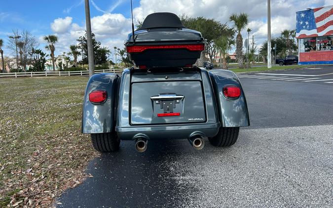 2025 Harley-Davidson FLHTCUTG - Tri Glide Ultra