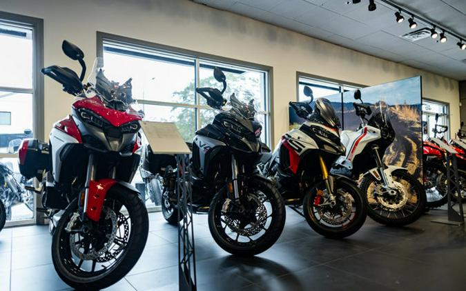 2026 Ducati MONTSER PLUS