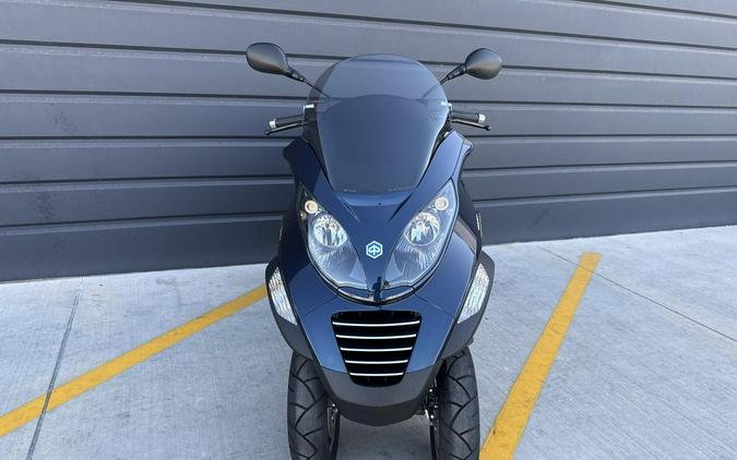 2008 Piaggio MP3 Three Wheeler 400