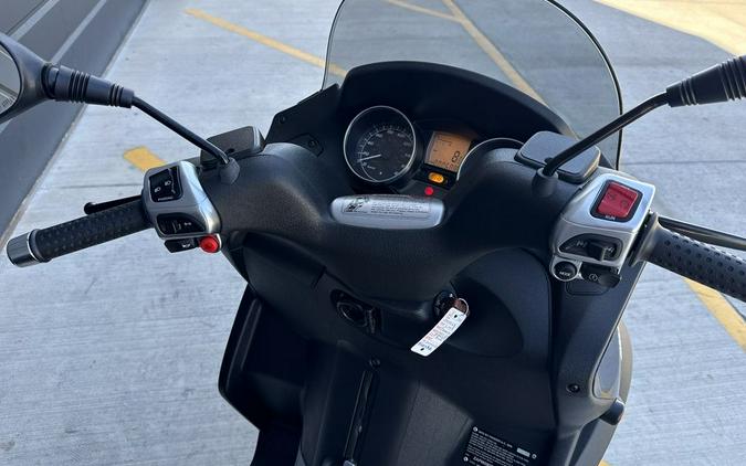 2008 Piaggio MP3 Three Wheeler 400