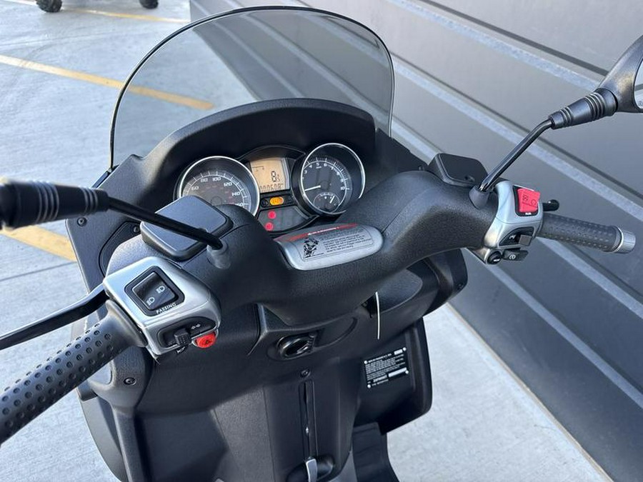 2008 Piaggio MP3 Three Wheeler 400