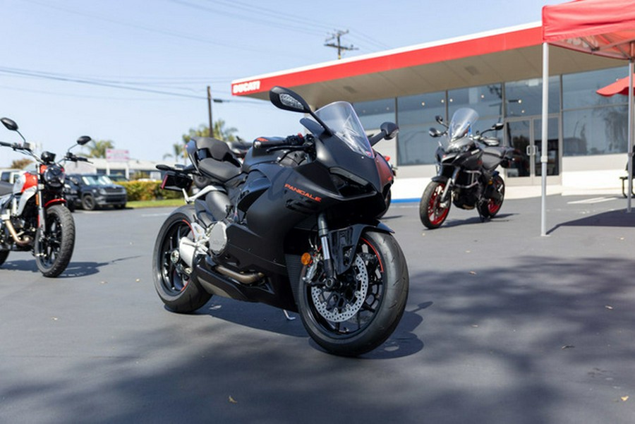 2024 Ducati Panigale V2 Black On Black