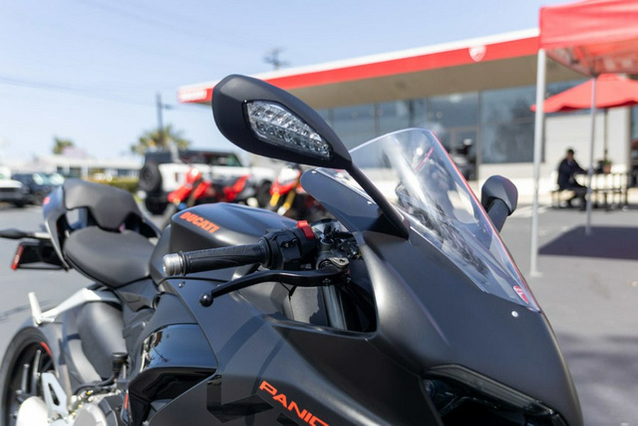 2024 Ducati Panigale V2 Black On Black