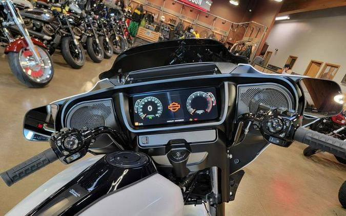 2024 Harley-Davidson® FLHX - Street Glide®