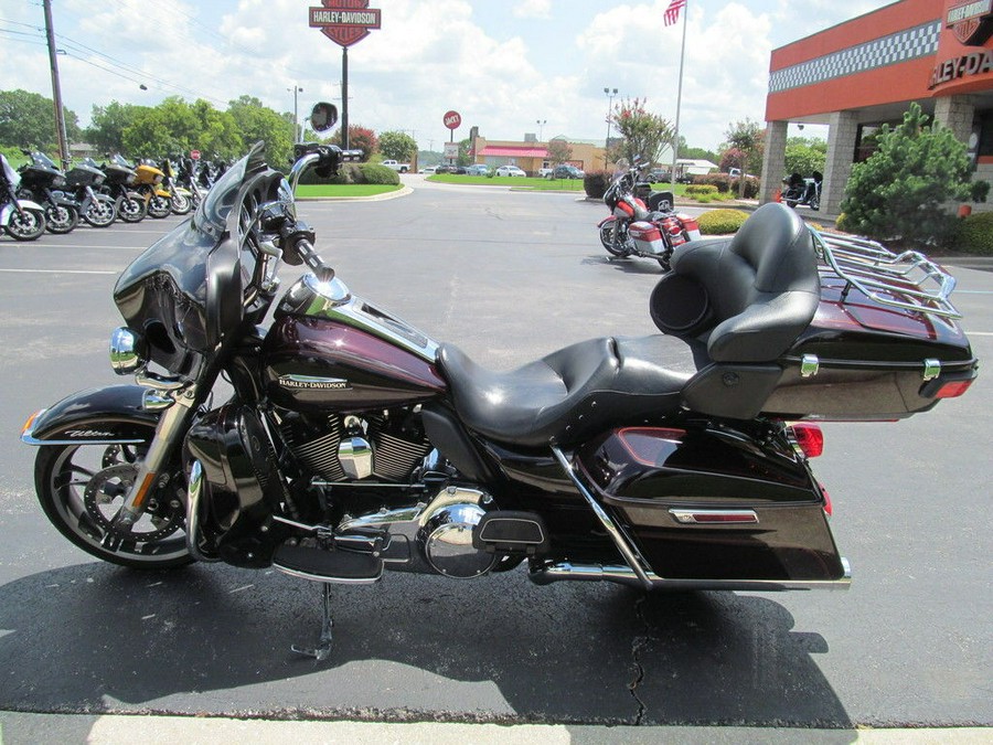 2014 Harley-Davidson® FLHTCU - Electra Glide® Ultra Classic®