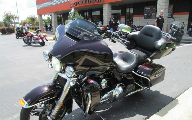 2014 Harley-Davidson® FLHTCU - Electra Glide® Ultra Classic®