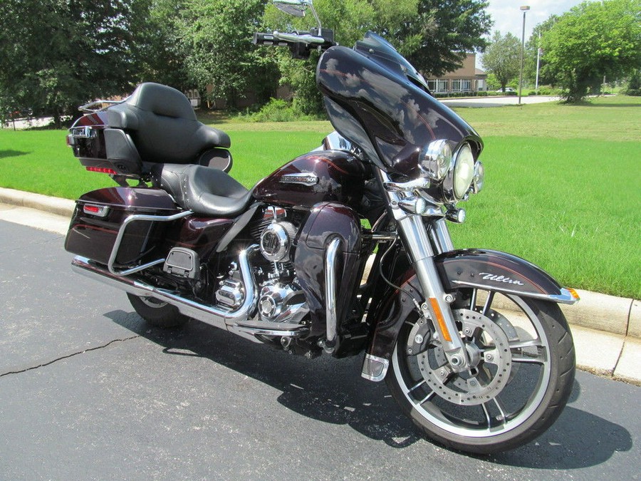 2014 Harley-Davidson® FLHTCU - Electra Glide® Ultra Classic®