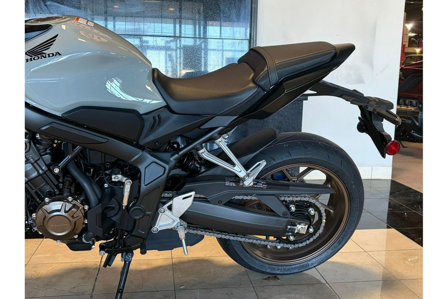 2025 Honda CB650R E-CLUTCH