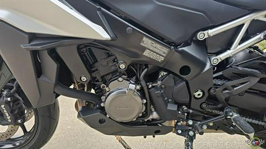 2024 Suzuki GSX-S1000GX+