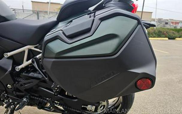 2024 Suzuki GSX-S1000GX+