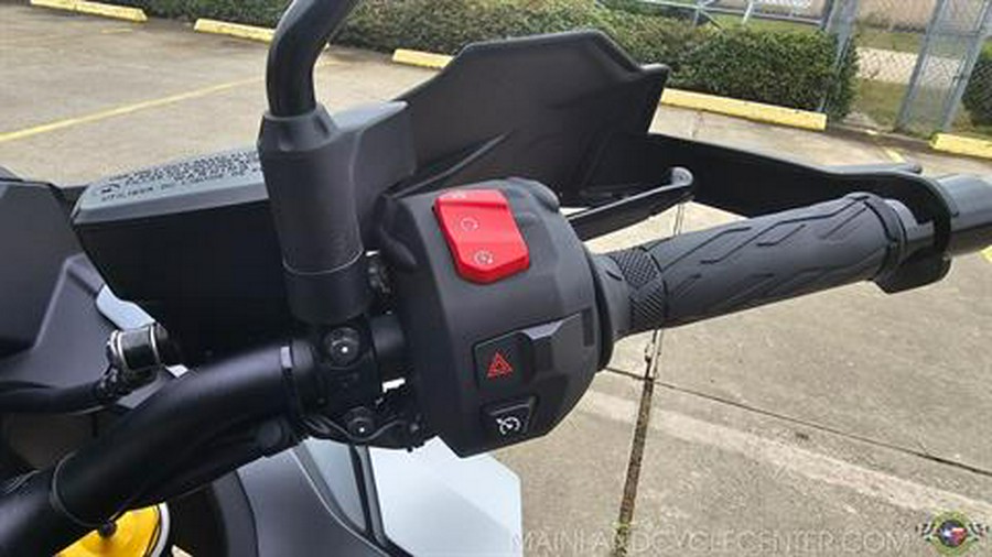 2024 Suzuki GSX-S1000GX+