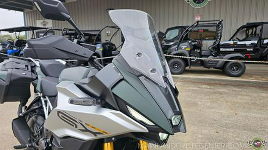 2024 Suzuki GSX-S1000GX+